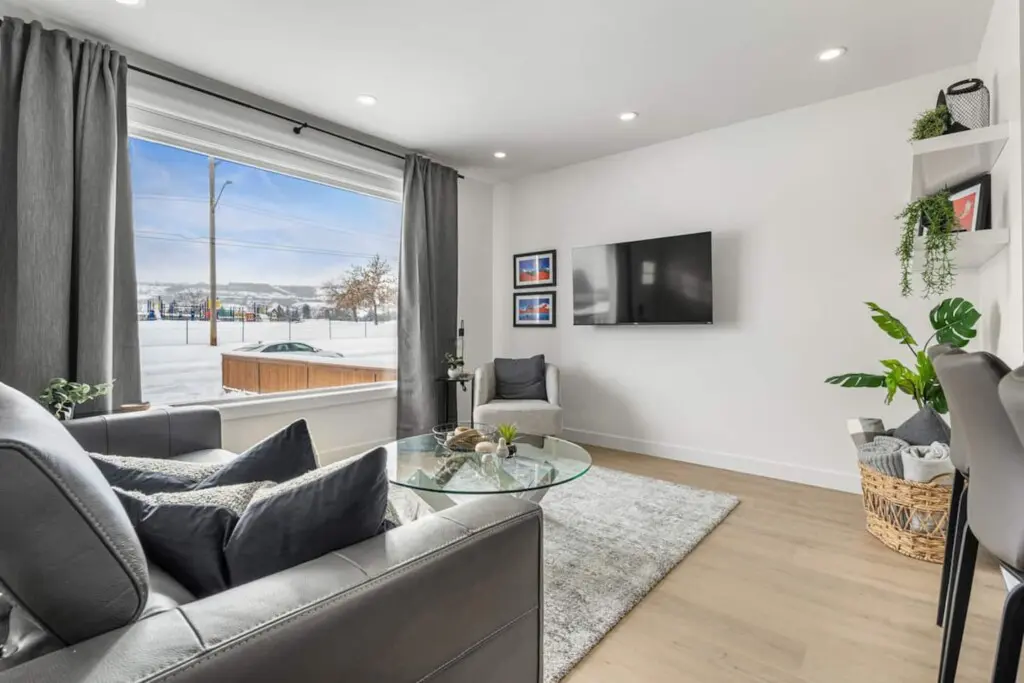 02dc8492 5bfc 432c 9f37 b4000df3f086