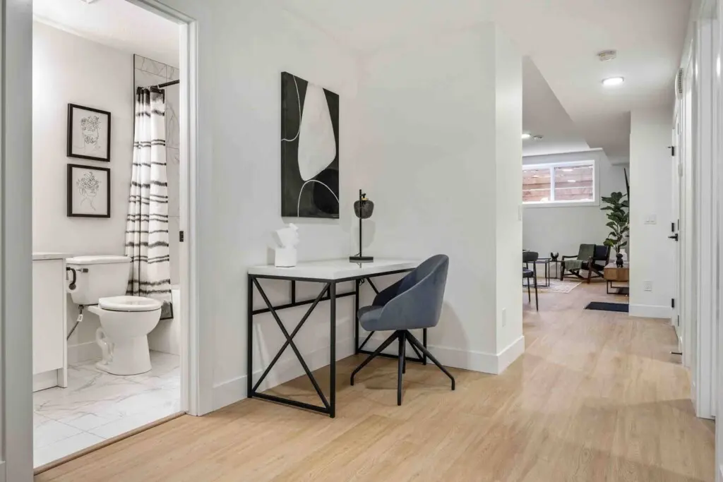 0451cf2b 0ee6 41af b054 0eea144e91b3