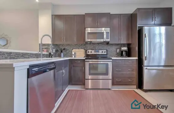 064acc00 4a89 40a9 b318 da80cbbf8675