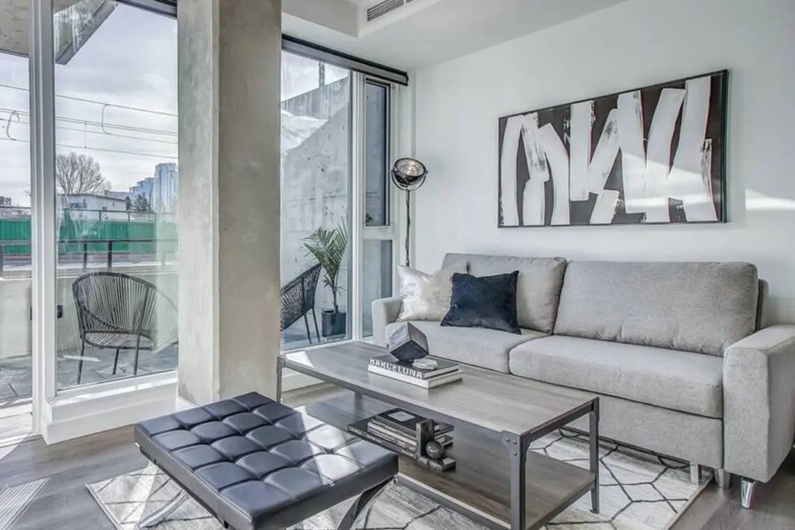 0ac1a330 c34c 4652 98eb 06c0b13b3537