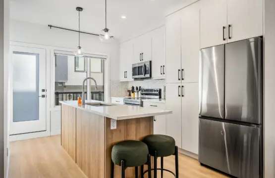 0b18fa52 d233 4e40 936e 1258a5a79602