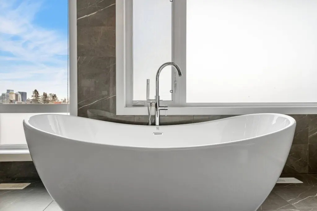 0e84688f 8dc7 41d1 be9b 69f5edcbe611