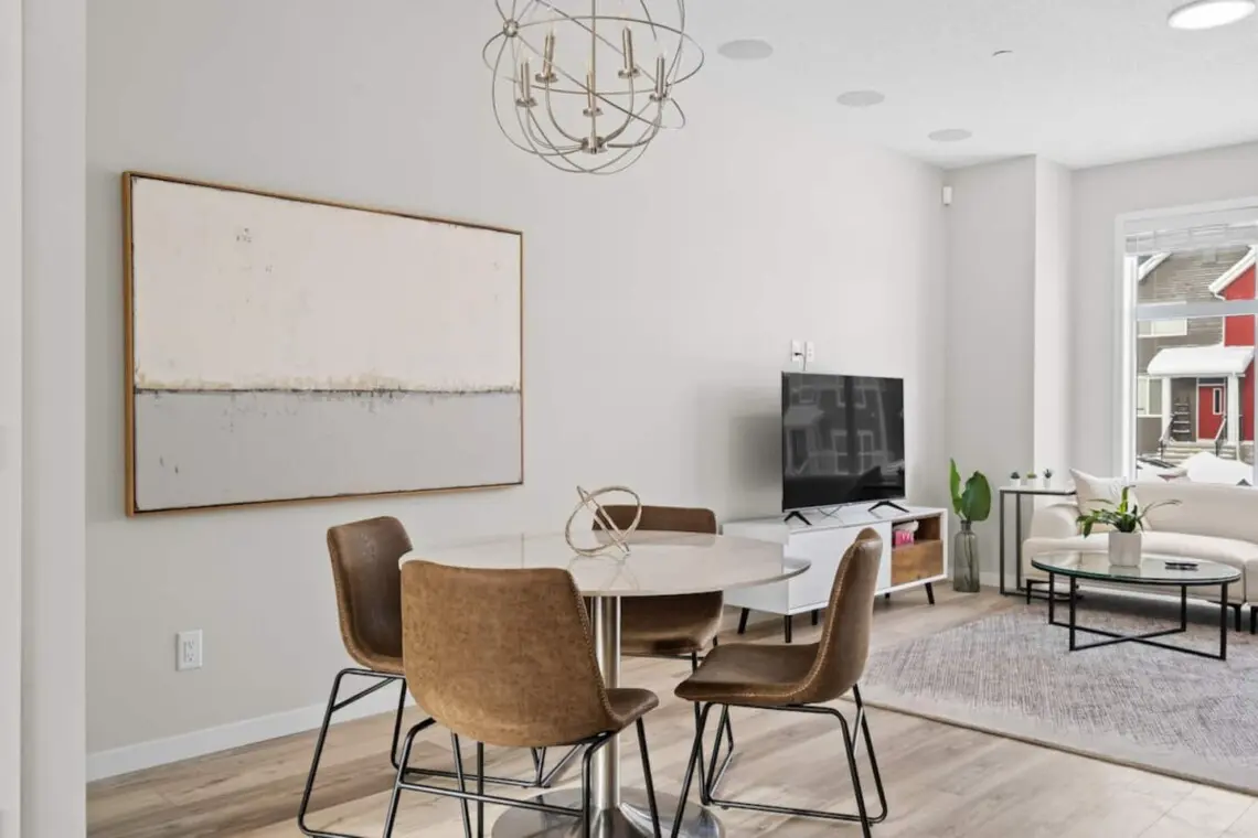 0f5606ce 1995 4631 a819 a35702ba4d67