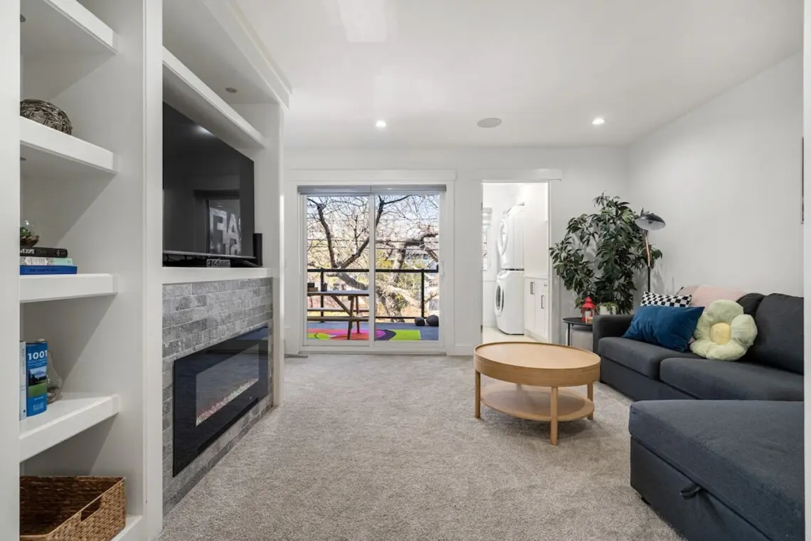 119ea412 14d3 4976 b25a 691be579fbbc