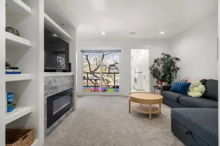 119ea412 14d3 4976 b25a 691be579fbbc