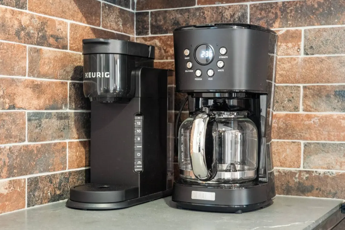 1adbf27c ad70 4954 896d d90c0ebb9928