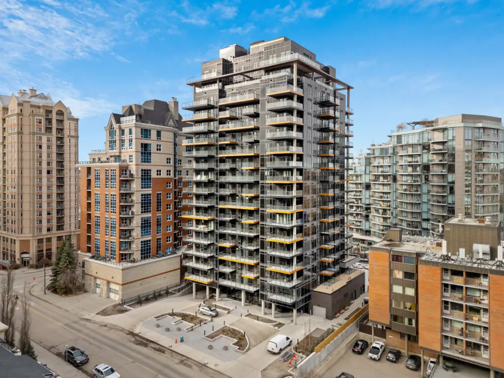 1b34cad1 c8f5 40c0 914d 39f28e2470e0