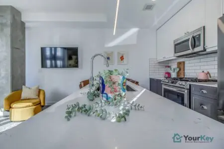 2ab77af5 7180 4e44 bc18 dad14dc1751c