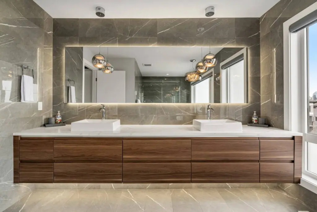 2dc869f4 d726 4144 98d8 d9a98793a2da