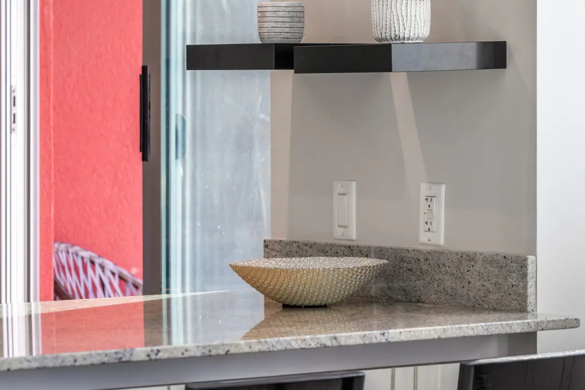 2ff47d67 1e5f 4f3c 8ecd 5c6b50c2aec2