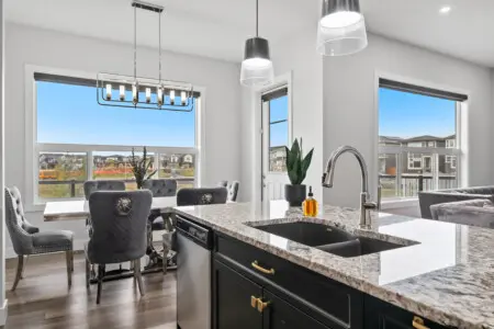 3913cbaf 1879 4557 9a34 c3754deff288