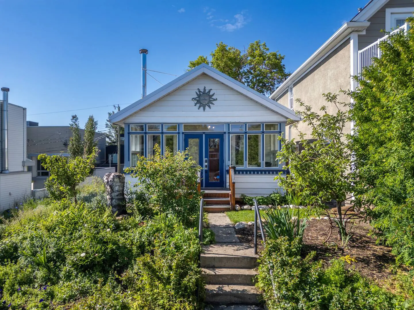 3cb39cfe b51c 4031 a251 cf588520c419