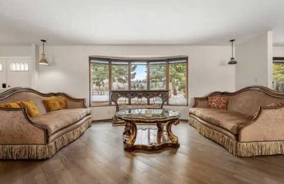 42901678 e068 4092 a9b4 176a2fa4d052