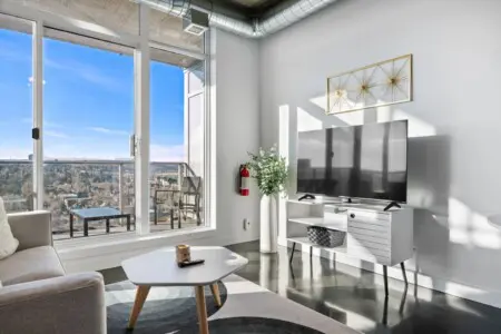 4b06a9d1 ff31 40ac a70c dfe0d8bb2f71