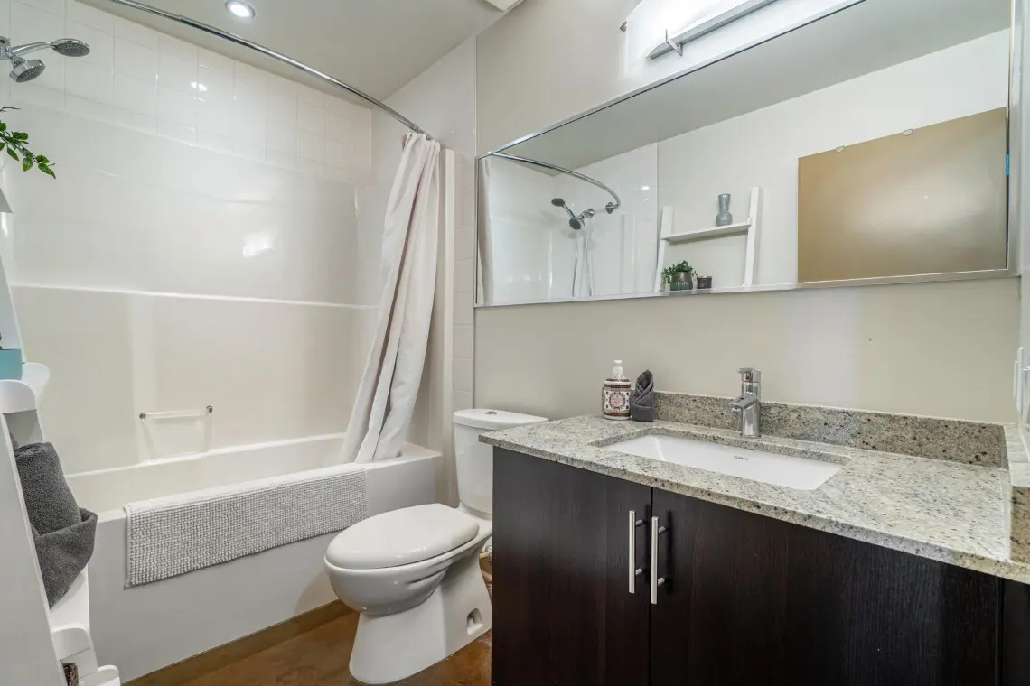 4ba995f8 b01e 4f4f 8c38 c44eaa573bc5