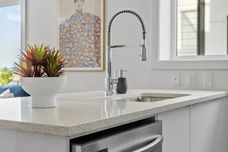 4cebf7fc 5f5d 4c5e ac37 a0ffe668e32d