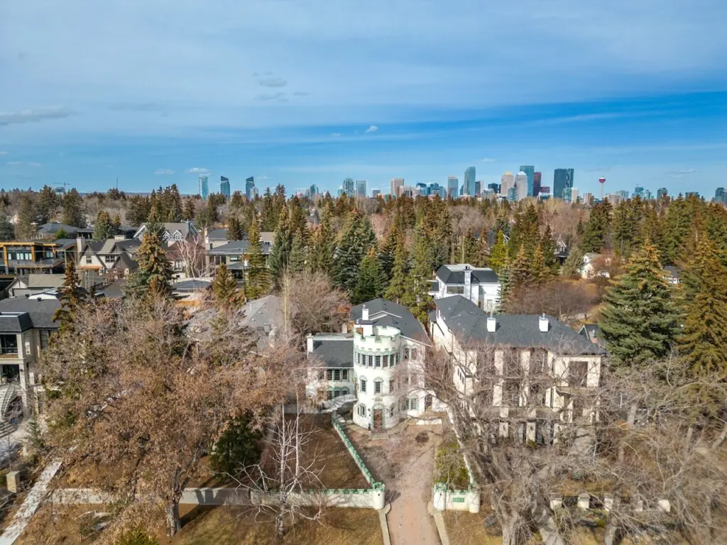 4d4c6441 d921 4ad9 b952 81e2e601ba07