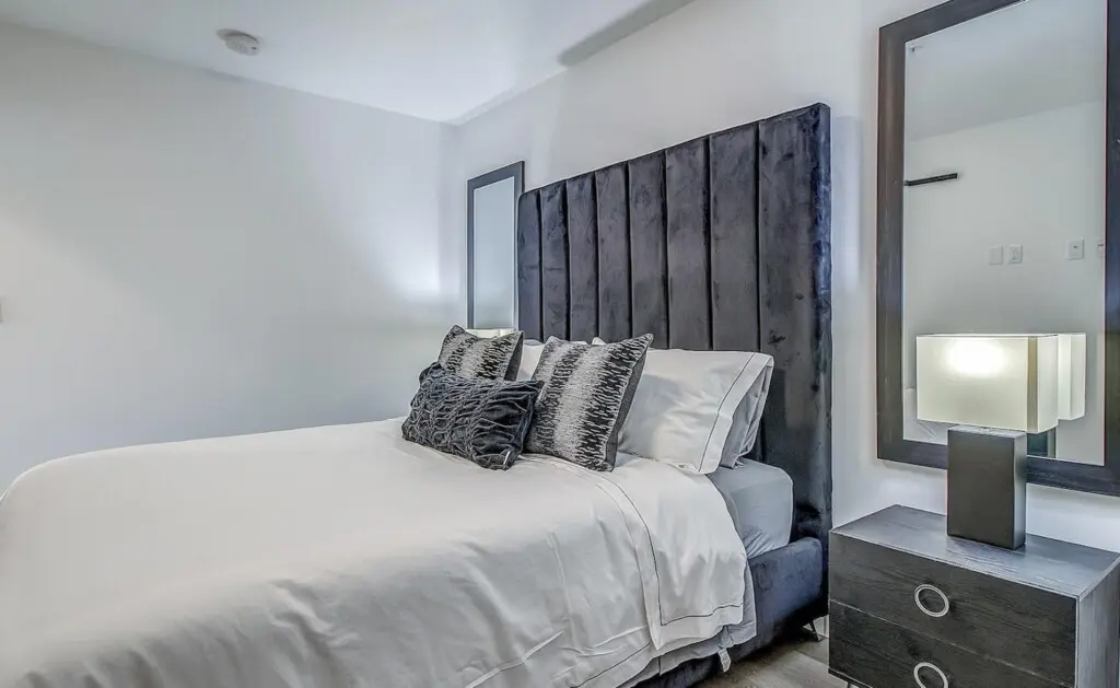 521b93d5 19c0 4832 9574 93cd8f0ed556