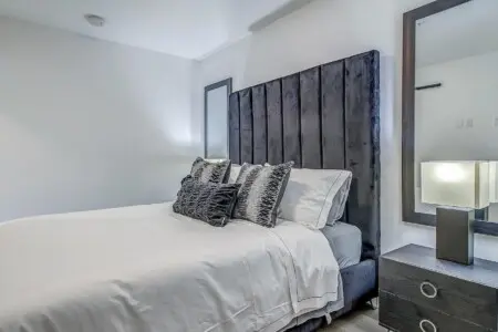 521b93d5 19c0 4832 9574 93cd8f0ed556