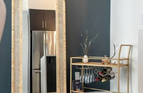 5607bc4e d3fd 4466 b493 637bf92f79db