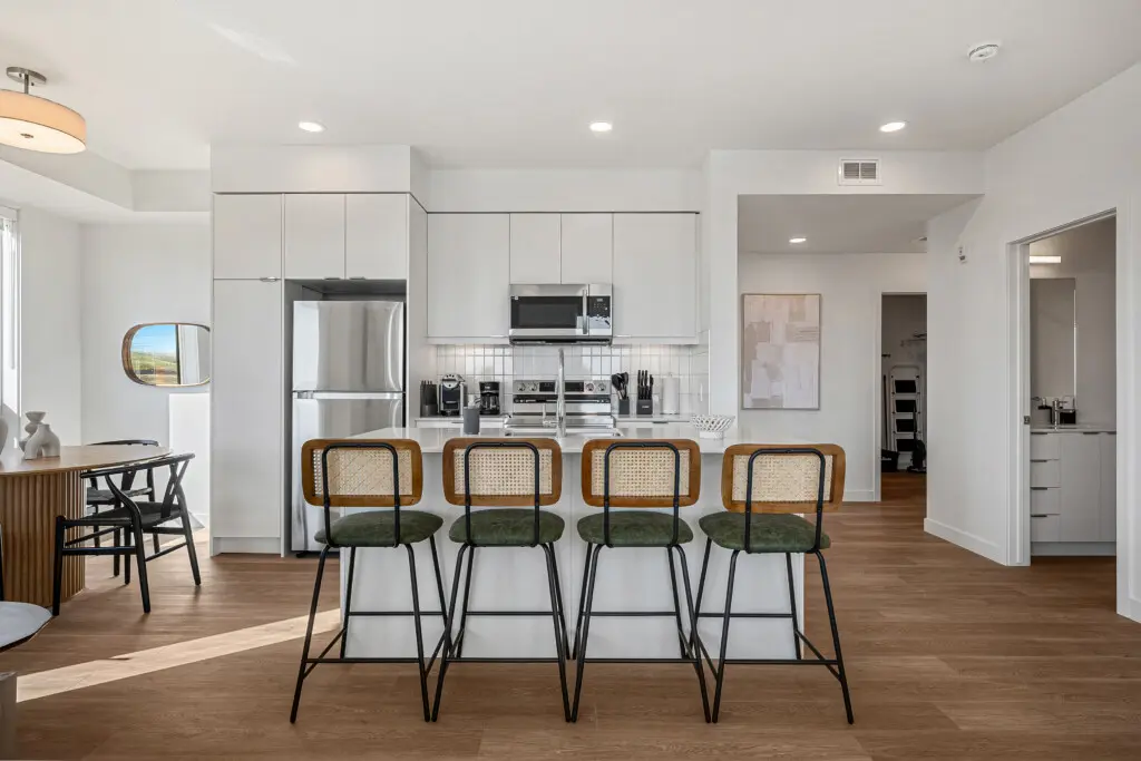 5f512c7e 6723 4f2e a1c3 f98eb2f428e9