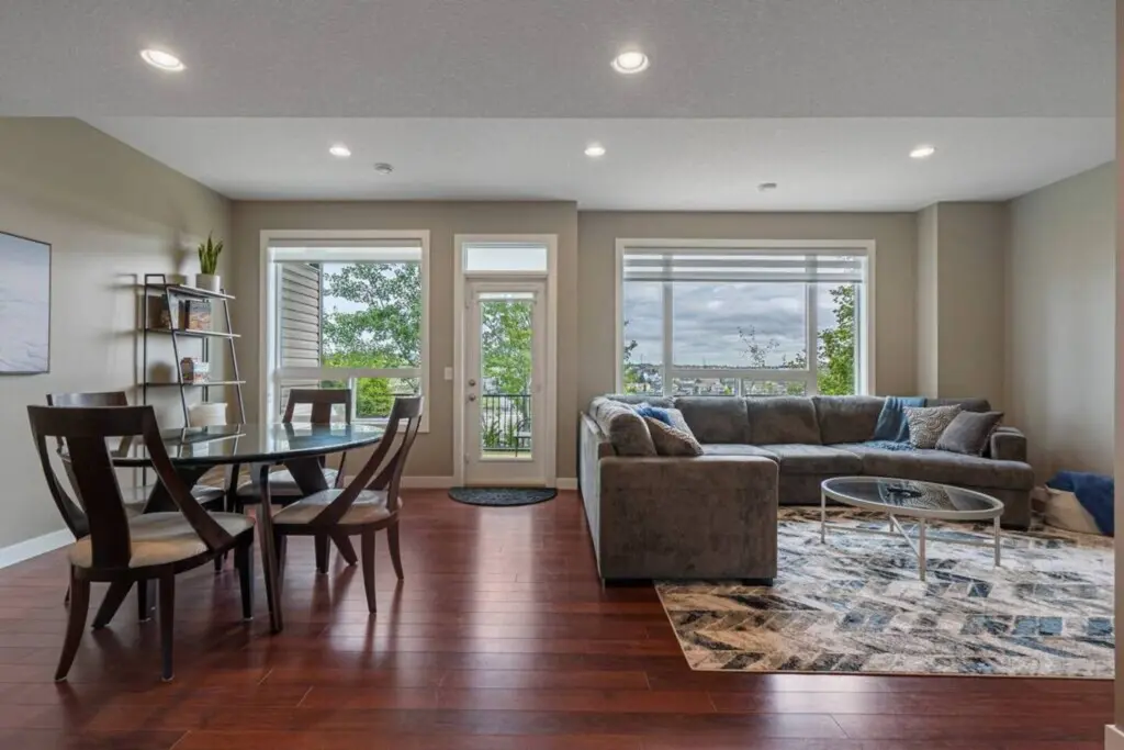 63028c29 a057 40b9 8d3f 2c5de9c31079