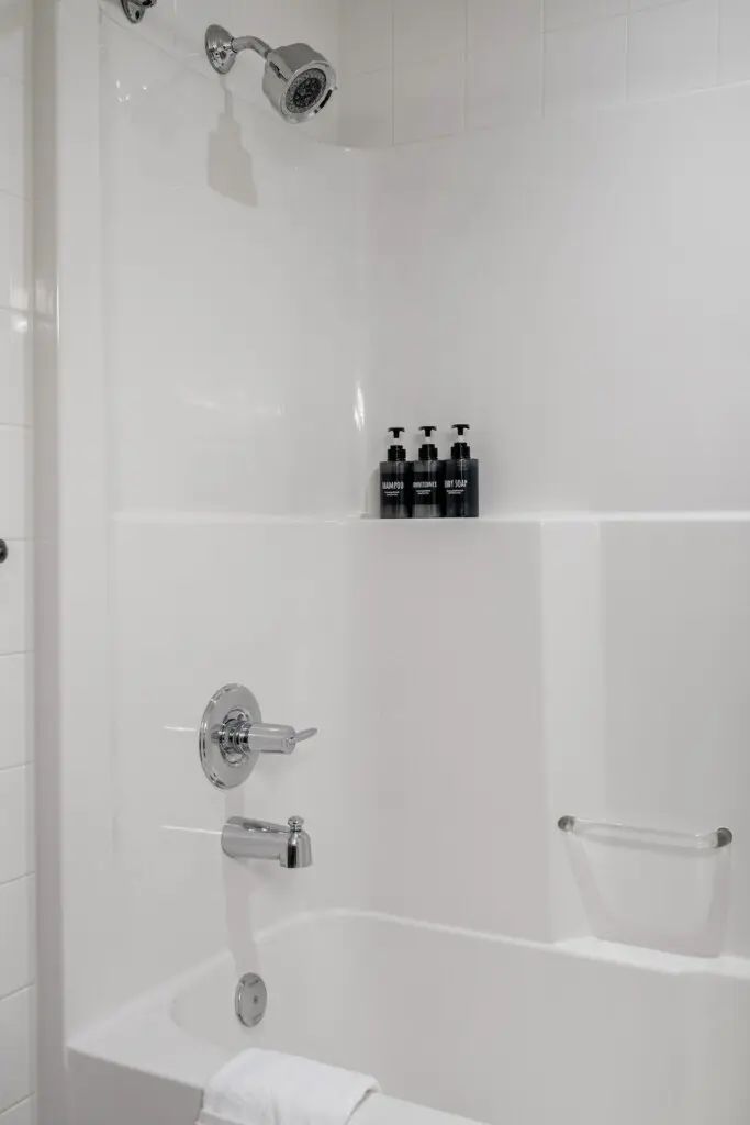 6709eb93 7ec6 4a73 9e3d 6634edc63deb