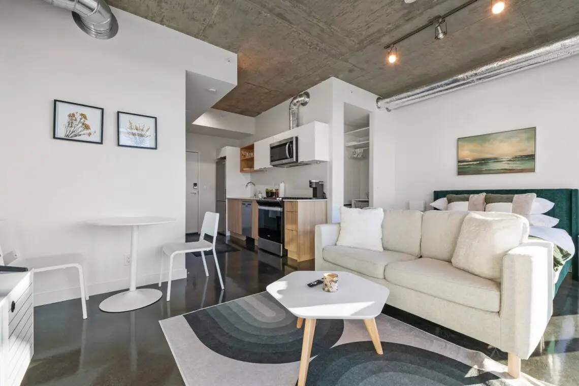 687ce429 1072 4ce8 b137 ffd17986537f