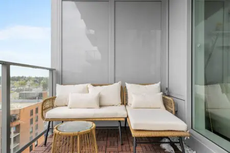 69323889 2bc7 4f03 bdb4 d9b8240baa6b