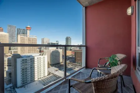 6b30daa2 719d 469b b6a0 9456f5aca404