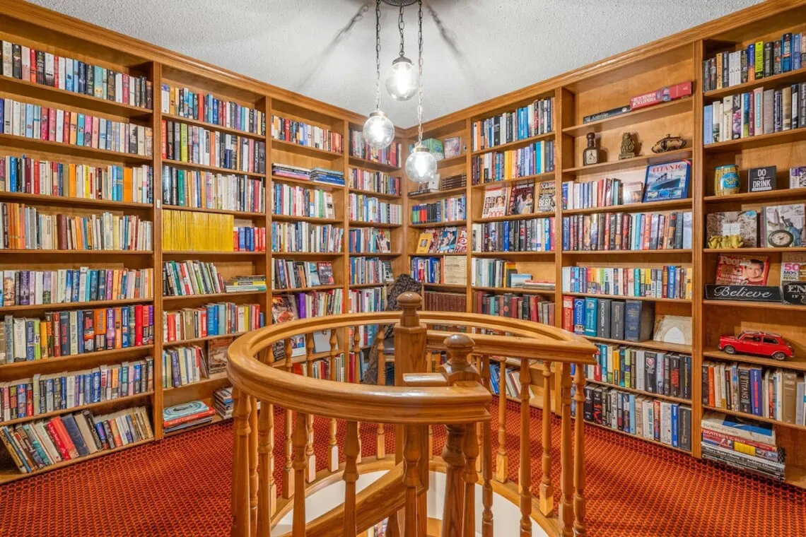 738a6c12 a359 495a 9a72 18cc6810f1ce