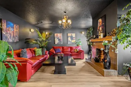 789385e6 ce2d 4470 bff5 58d112e0c462