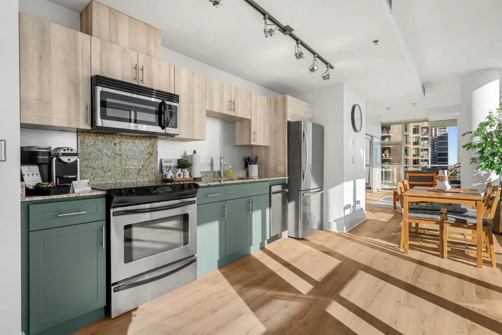 79852706 23bc 4406 ac49 53eba5a79cae