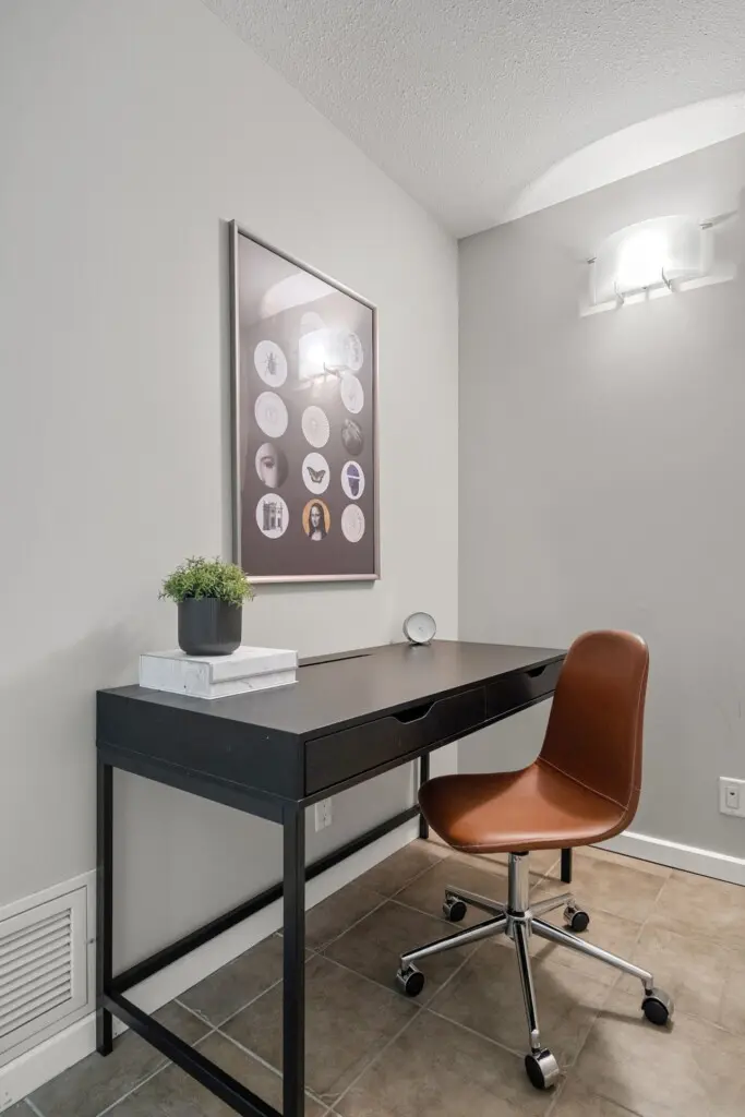 7a94d187 1e57 4e14 9005 1748894e0cce