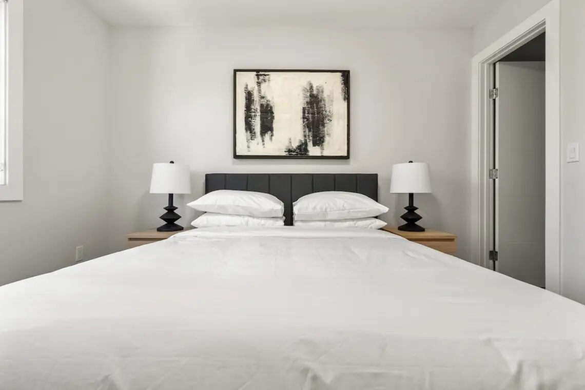 7b9c6739 b4fb 4e3d 85b5 7747ae3c11d3