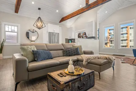 8716dca5 d28f 47fd 89eb a0152d4964cc