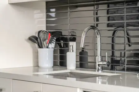 89c0cd9c 8492 48f6 b80a b97a9b700970