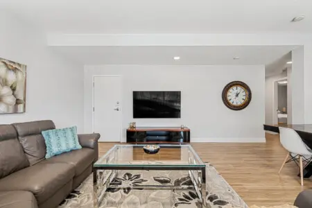 8d618d49 93d8 40d0 94db e0559ae743c7