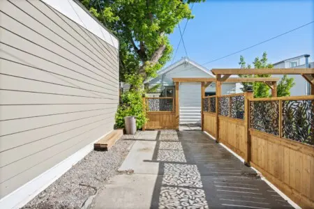 8efe2724 b809 478e a49b 559152f82526