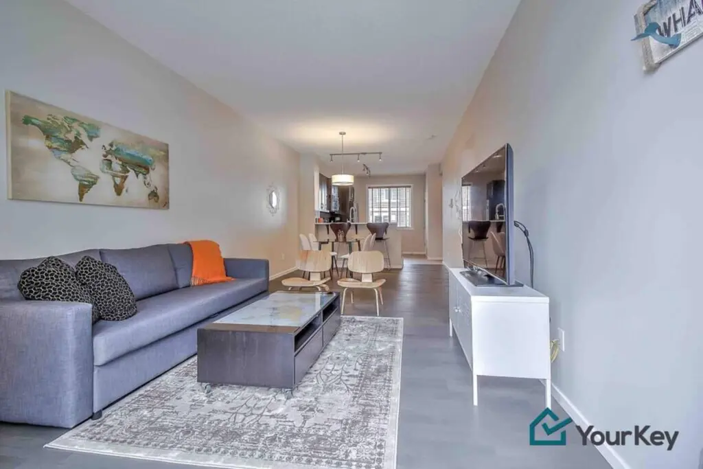 941f9b11 b296 4ae8 abb3 ede06ca61d40