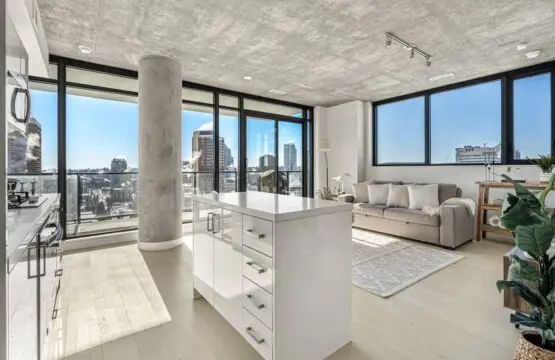 9580b8a9 7ccd 4679 8010 6944a4f833a8