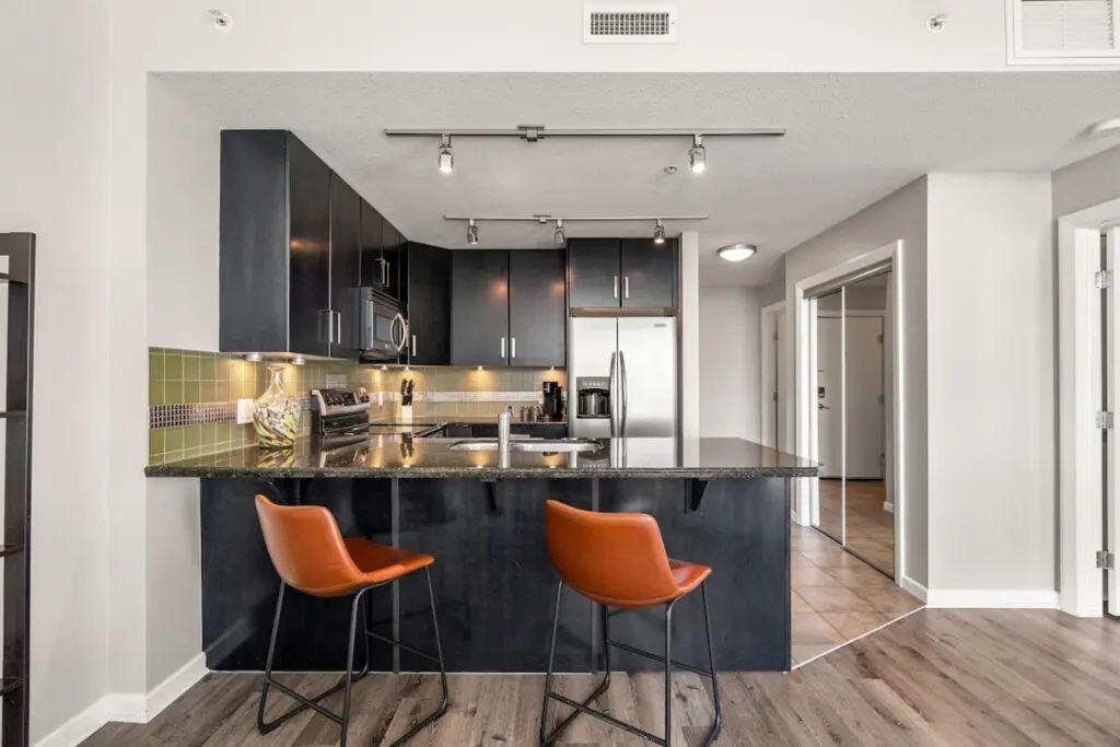 99620742 b78f 4e9b 9c3d d7981559c093