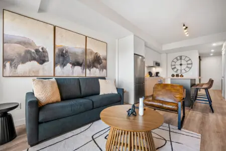 9bb92f36 0c5e 40e4 857a 17a7a93f9fbb