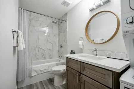 9e316800 33ba 4225 92d4 0a727e73127c