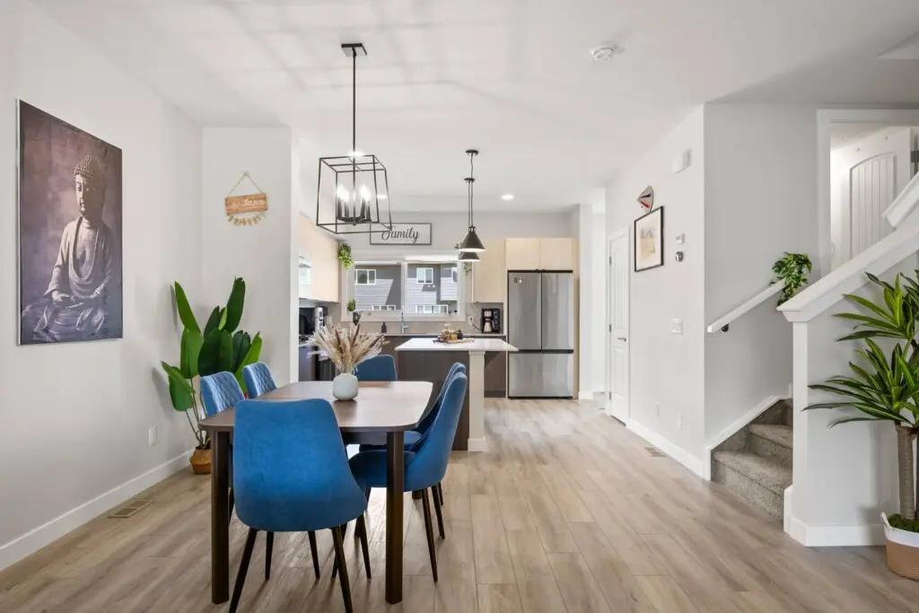 9e37aa8f a680 4c5c 80a6 9d0e1de0891b