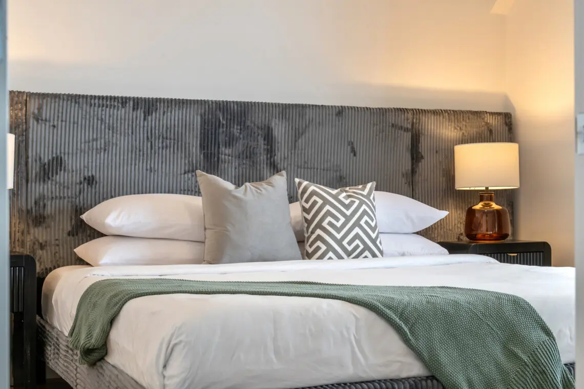 a0bab702 2af2 42f0 b567 bfb9a8097120