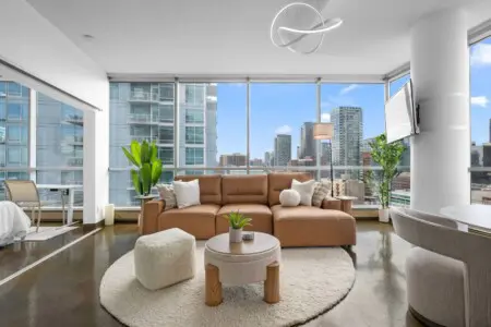 a804aa11 956c 4b72 9d08 e92f27f0f303