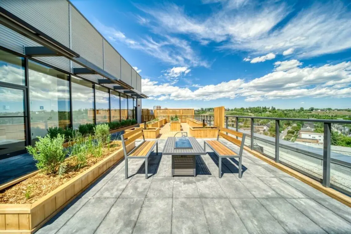 a93815b7 f1df 4332 b6a6 50d3f98f7b92