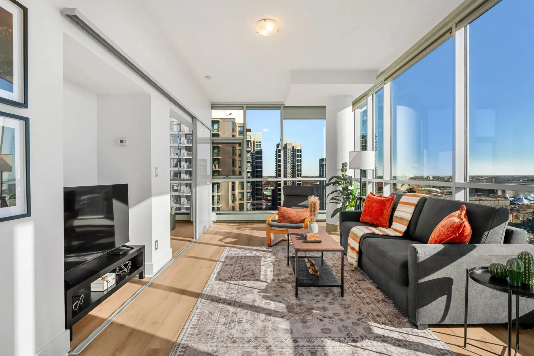 b0c7994f 02b7 42ee b0b0 b983f74bb8e9