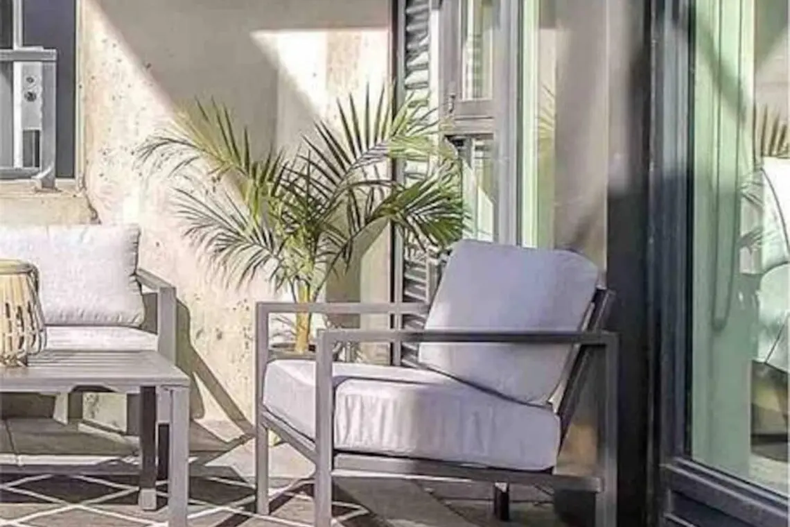 b48c9a1c 02a0 4e80 a176 9d8750661435